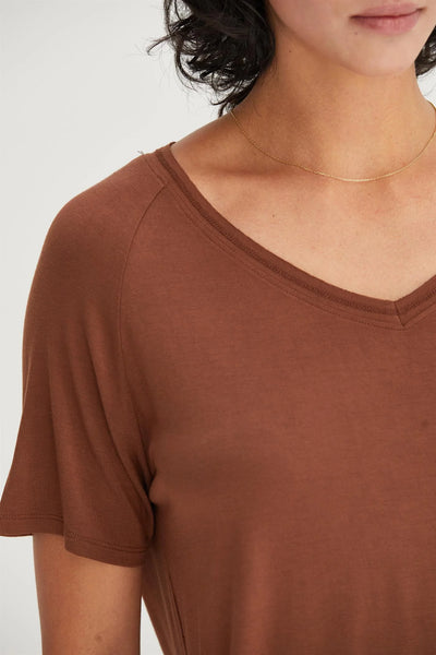 Classic V-Neck Basic Tee - Chestnut