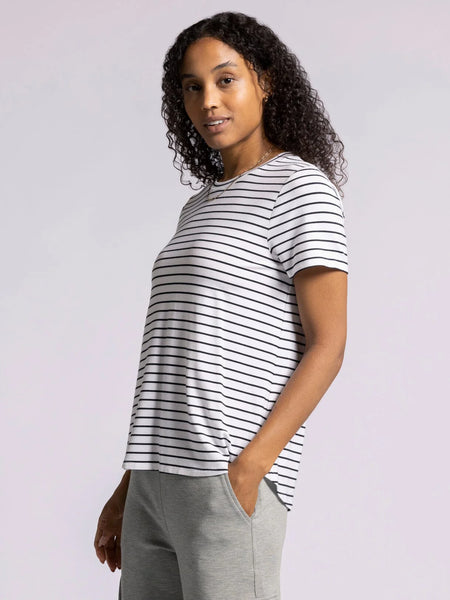 Nikkie Tee - White black stripe